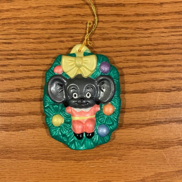 VINTAGE HANDMADE CERAMIC CHRISTMAS ORNAMENT, MOUSE ON A WREATH - Picture 1 of 4